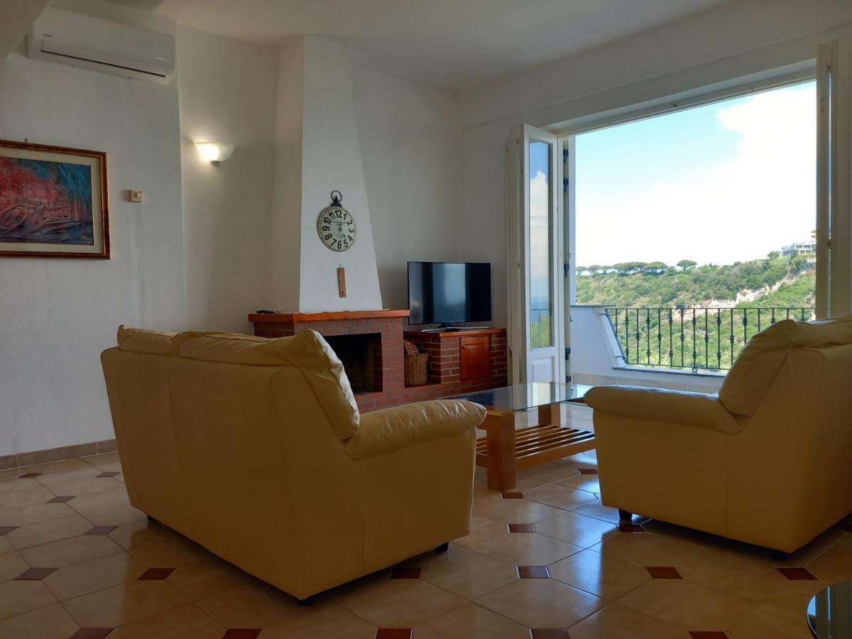 Villetta Panoramica Forio  Luaran gambar